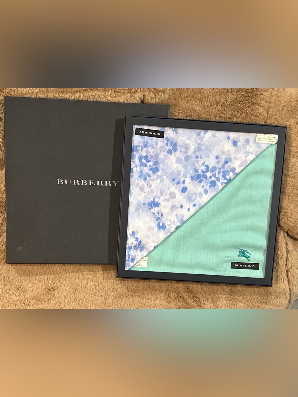 Burberry vintage Floral & Mint handkerchief